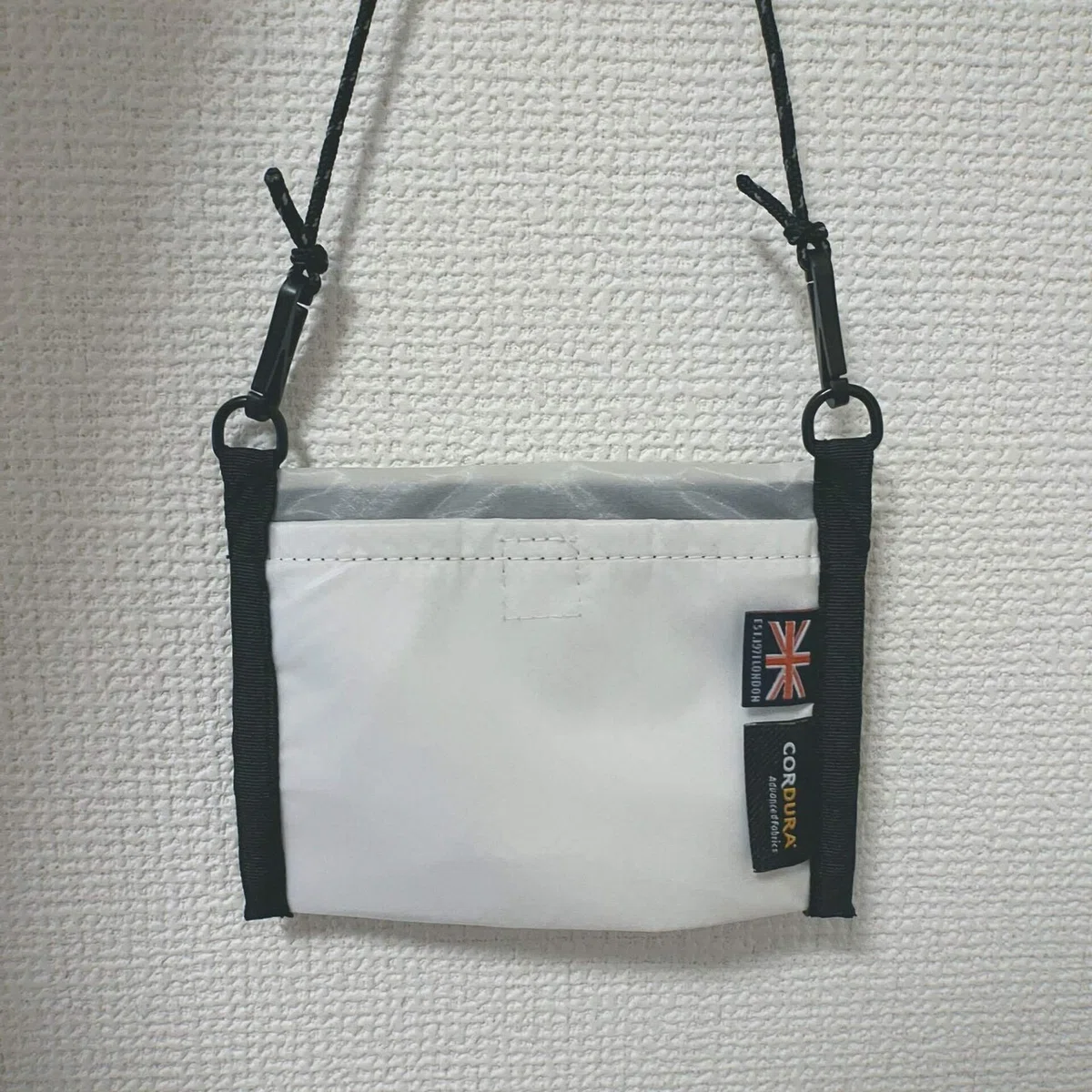 撥水CAN WALLET裏面の写真