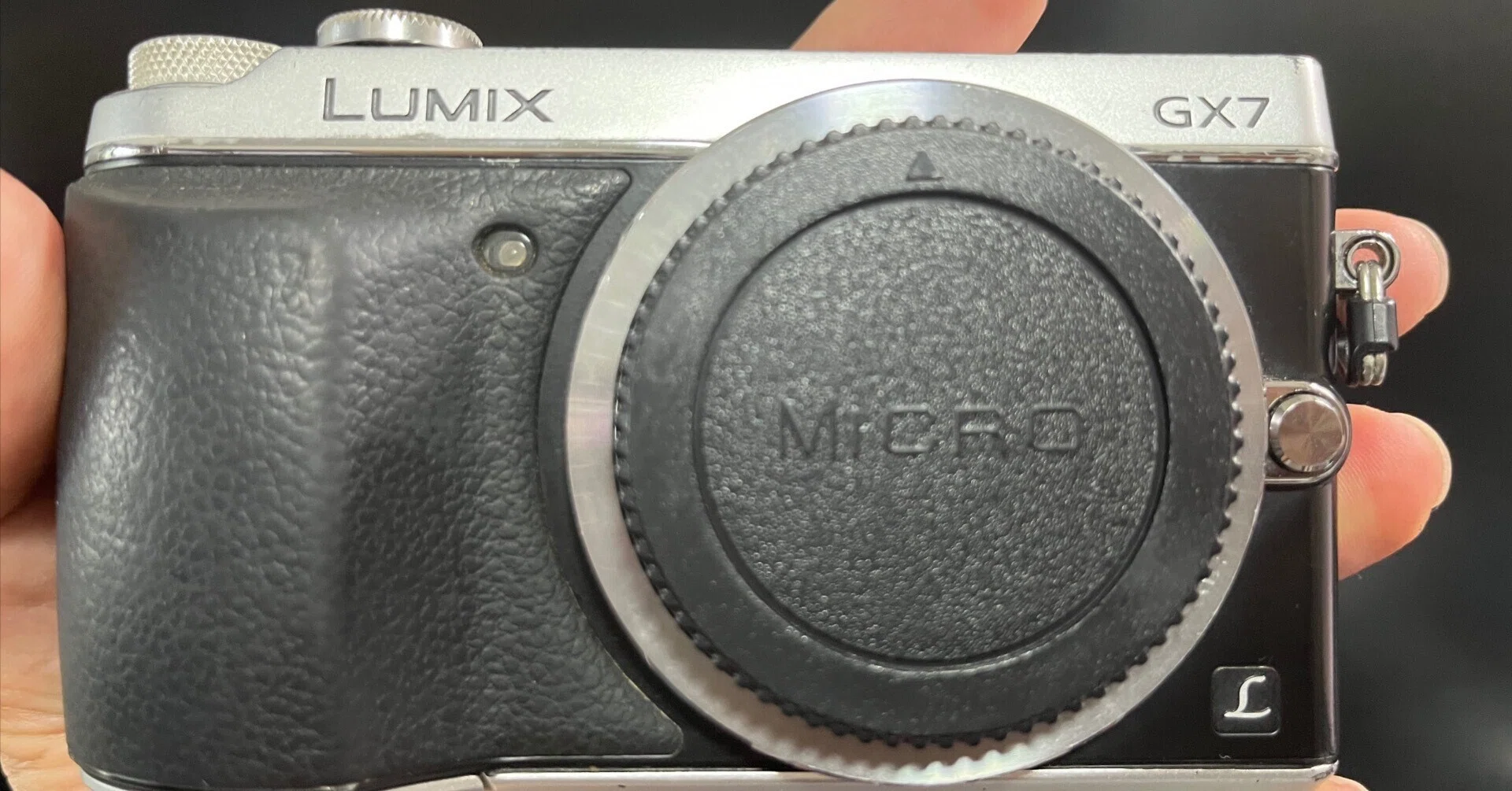 Panasonic LUMIX GX7 ブラック（EVF不良） Panasonic LUMIX GX7 ブラック（EVF不良）