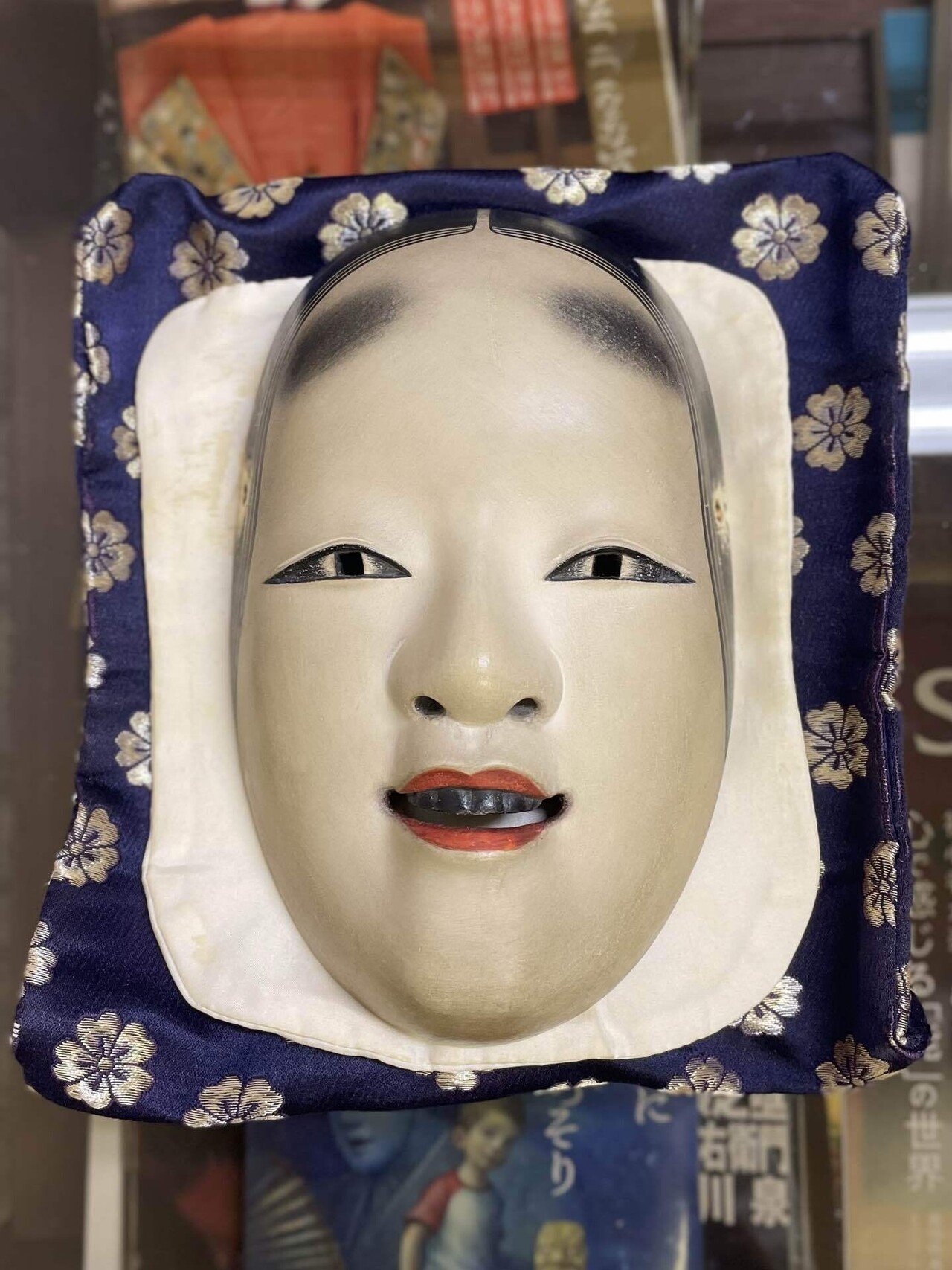 推し面2⑨【小倉健太郎 先生】能面の紹介｜宝生能楽堂