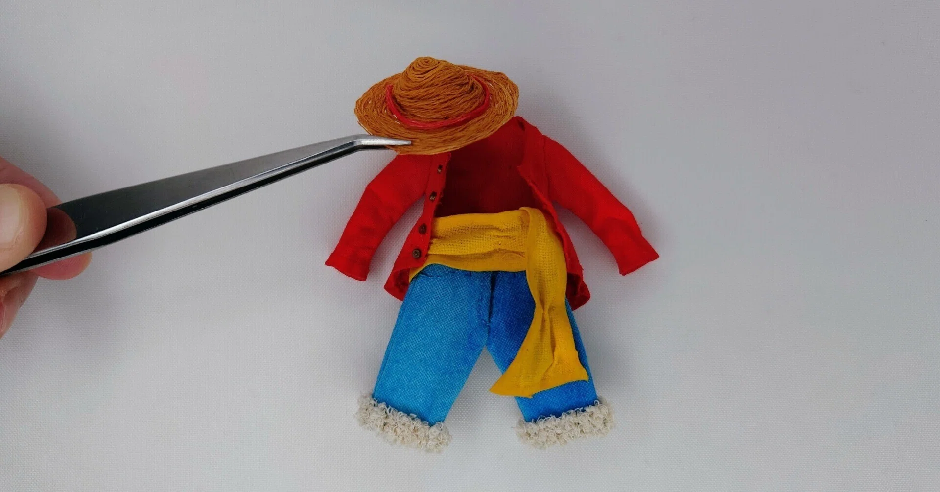 ルフィのミニチュア服を作ってみた｜babyclothesflats