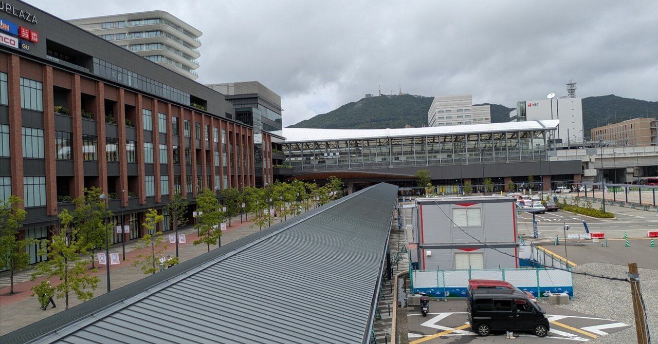 諫早様① アミュプラザ長崎の新館を向かい 8月の夏休みが始まっております