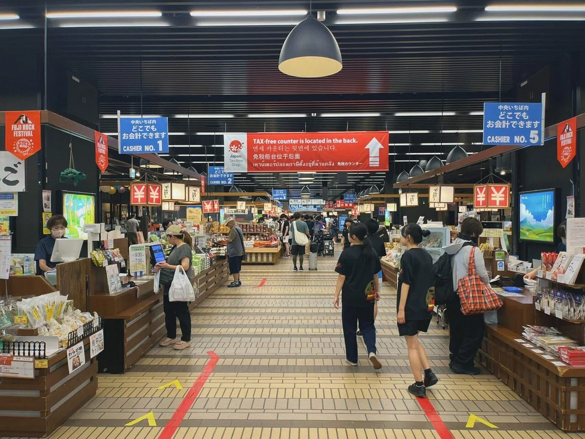 越後湯沢駅構内の写真