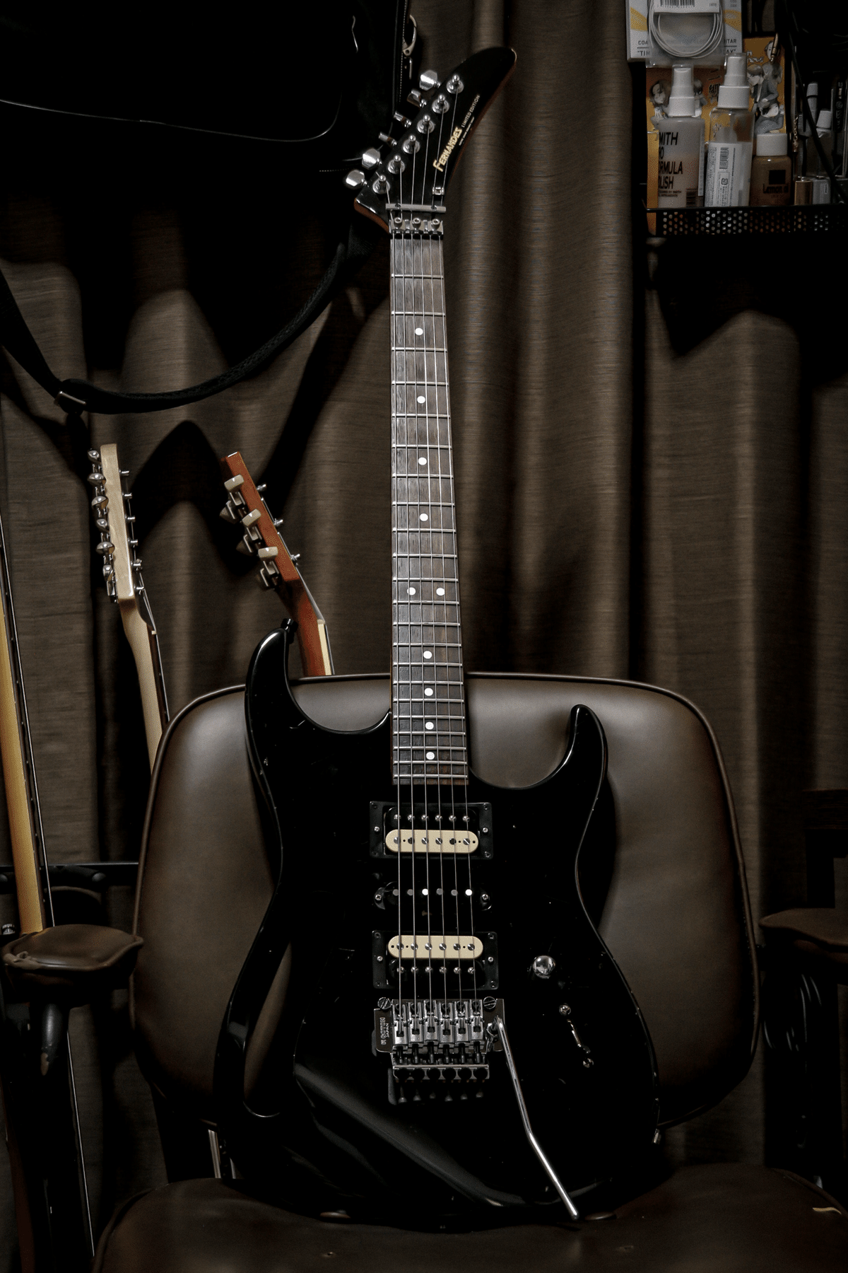 ☆ 部品交換してリニューアルしたFERNANDES ST ☆ 部品交換してリニューアルしたFERNANDES ST - メルカリ