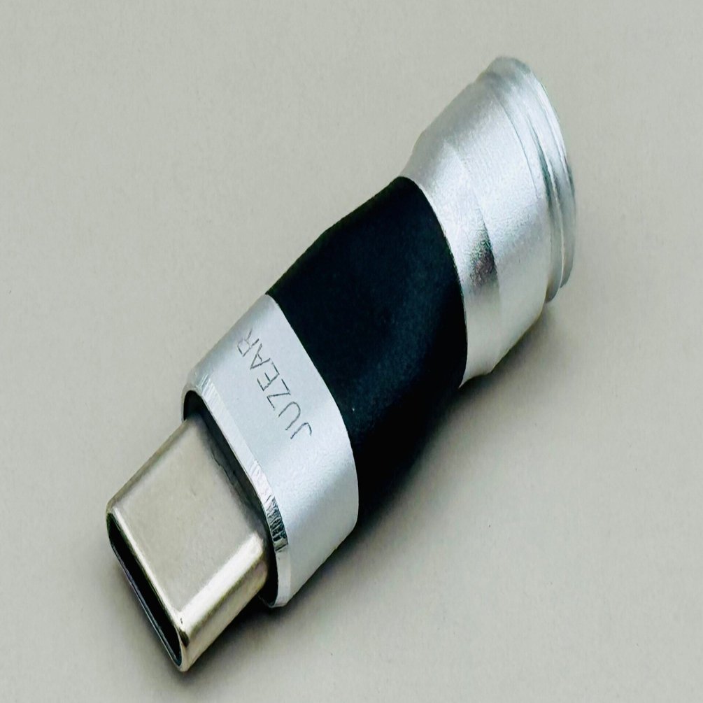 Juzear x Z Reviews Defiant 鳴神のType-C変換アダプターのレビュー