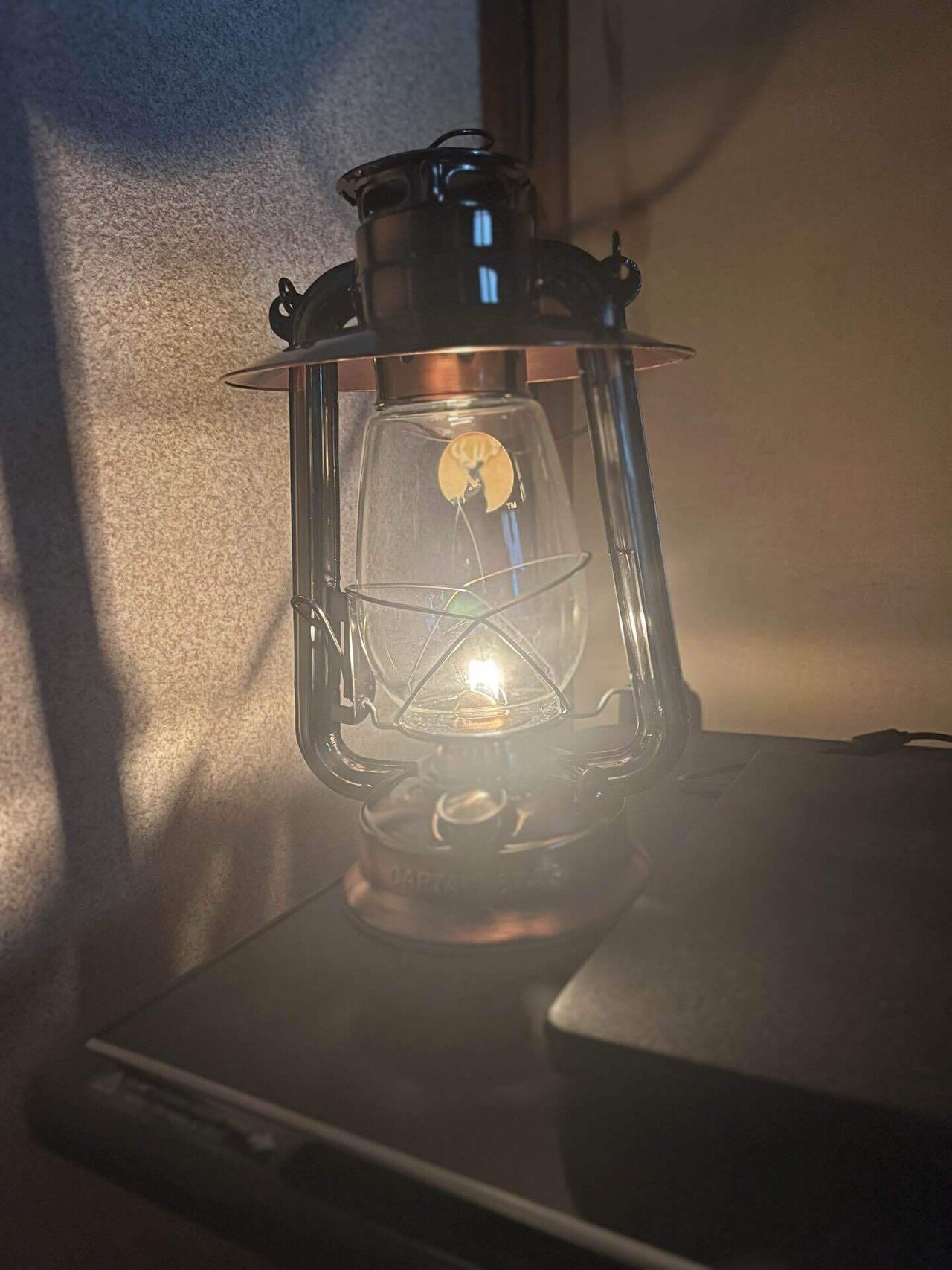 キャンプ 2個 ランタン小型暖色懐中電灯4つ点灯モード 充電式ライト 小型