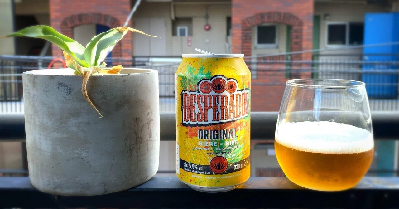 If you're drinking under the scorching sun [Desperados Original