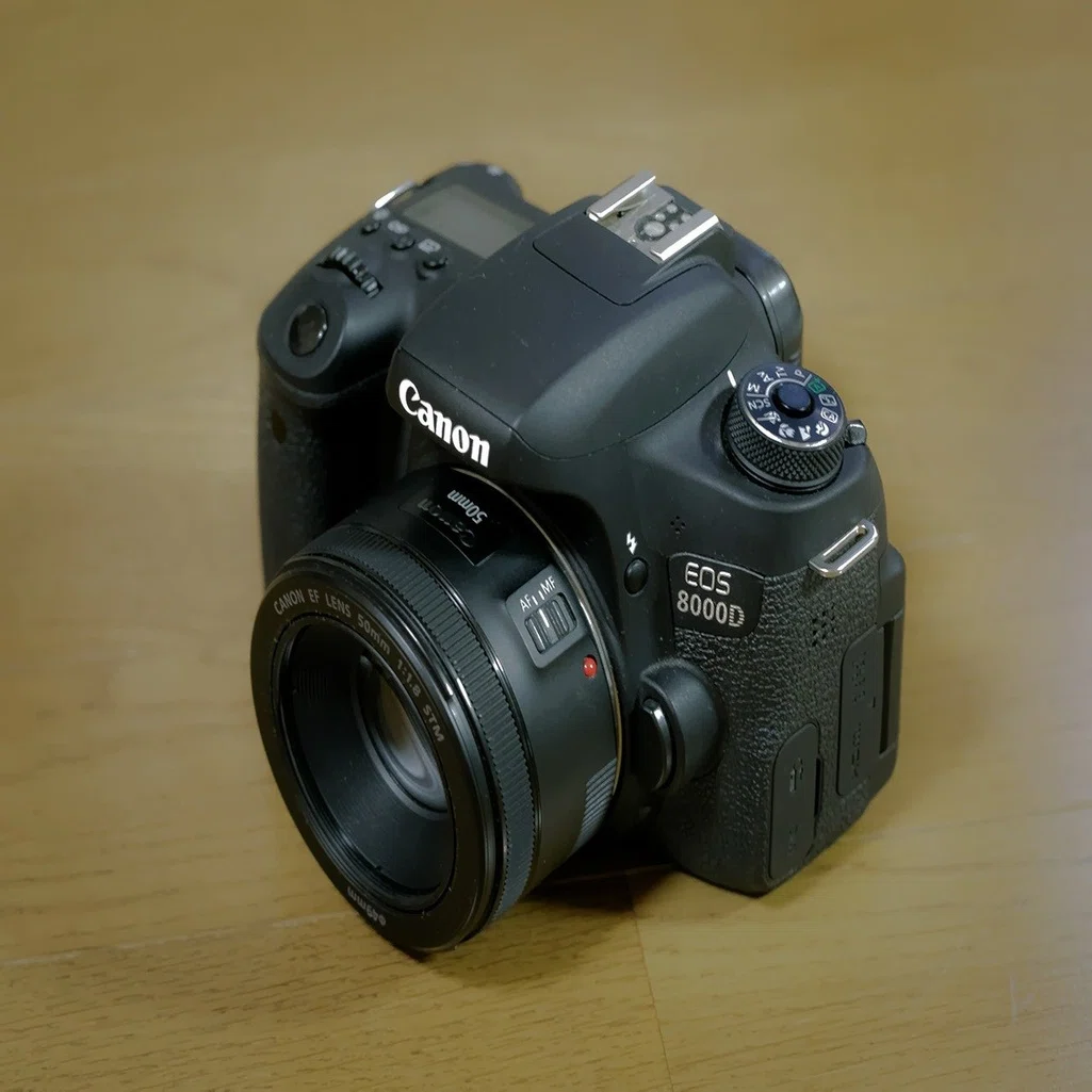 Canon 交わそ EOS 8000Dレンズキット♪wifi搭載♪初心者おすすめ