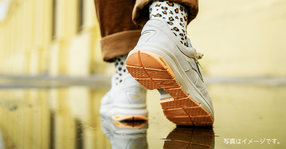 mxcgzl] 安全靴 ダイヤル式 軽量 エアークッション 作業靴 メッシュ 通気性 紐なし あんぜん靴 おしゃれ 踏み抜き防止 mxcgzl]  ダイヤル式安全靴 エアクッション 作業靴 おしゃれ あんぜん靴 軽量 メッシュ 通気性 黒 鋼製先芯入り 釘踏み抜 mxcgzl] 安全靴 作業靴  ... [mxcgzl] クッション性の高い安全靴 あんぜんぐつ エアークッション メッシュ 通気性 鋼先芯入り 踏み抜き防止 メンズ レデ