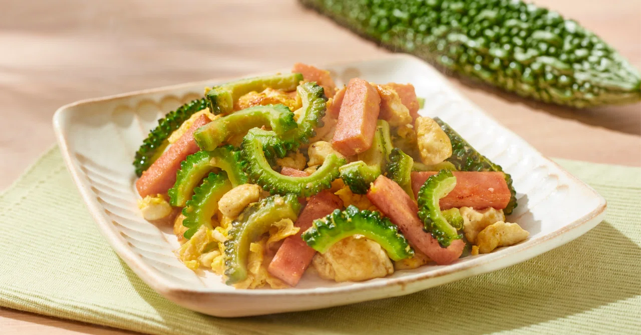 Does the bitterness of bitter melon soften? Discovering whole-microwave ...