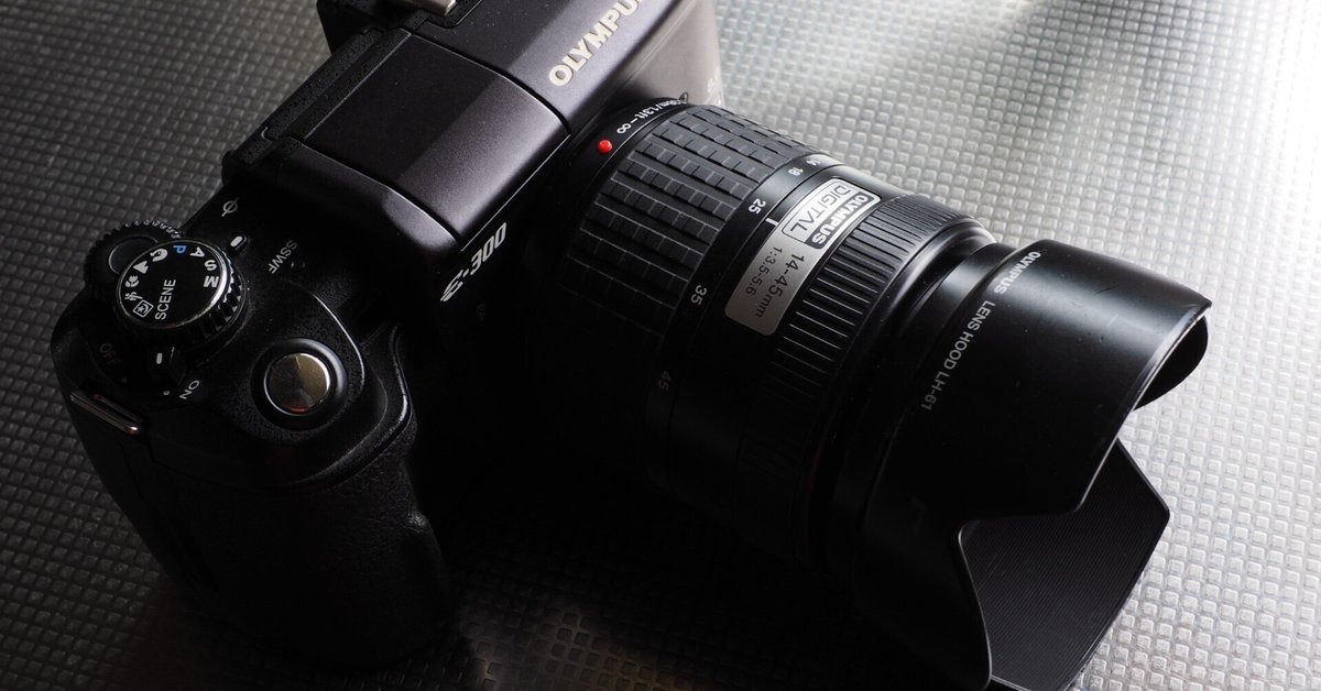 【新品】オリンパス「E-300」レンズセットZD14-45mmF3.5-5.6他 新品】オリンパス「E-300」レンズセットZD14-45mmF3.5-5.6他