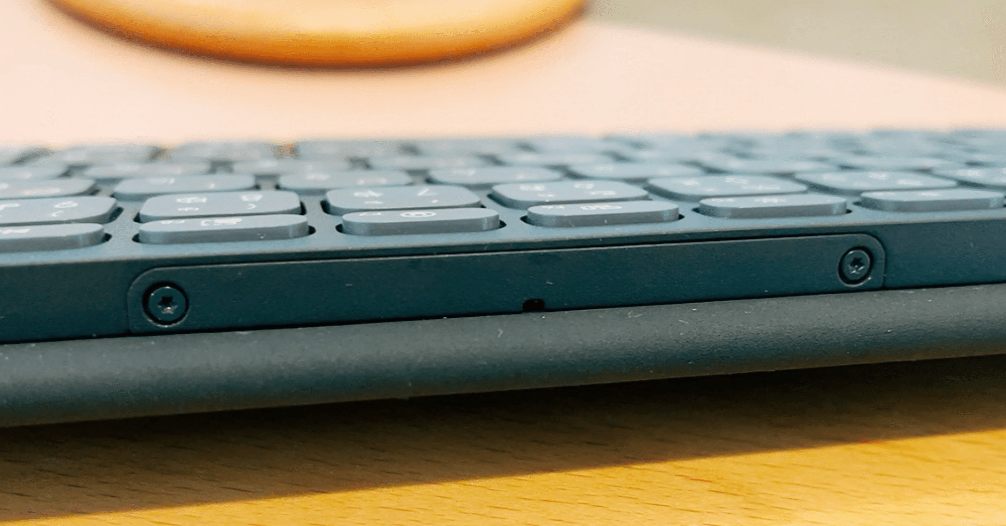 Logicool KEYS TO GO 2電池交換｜齋藤健二