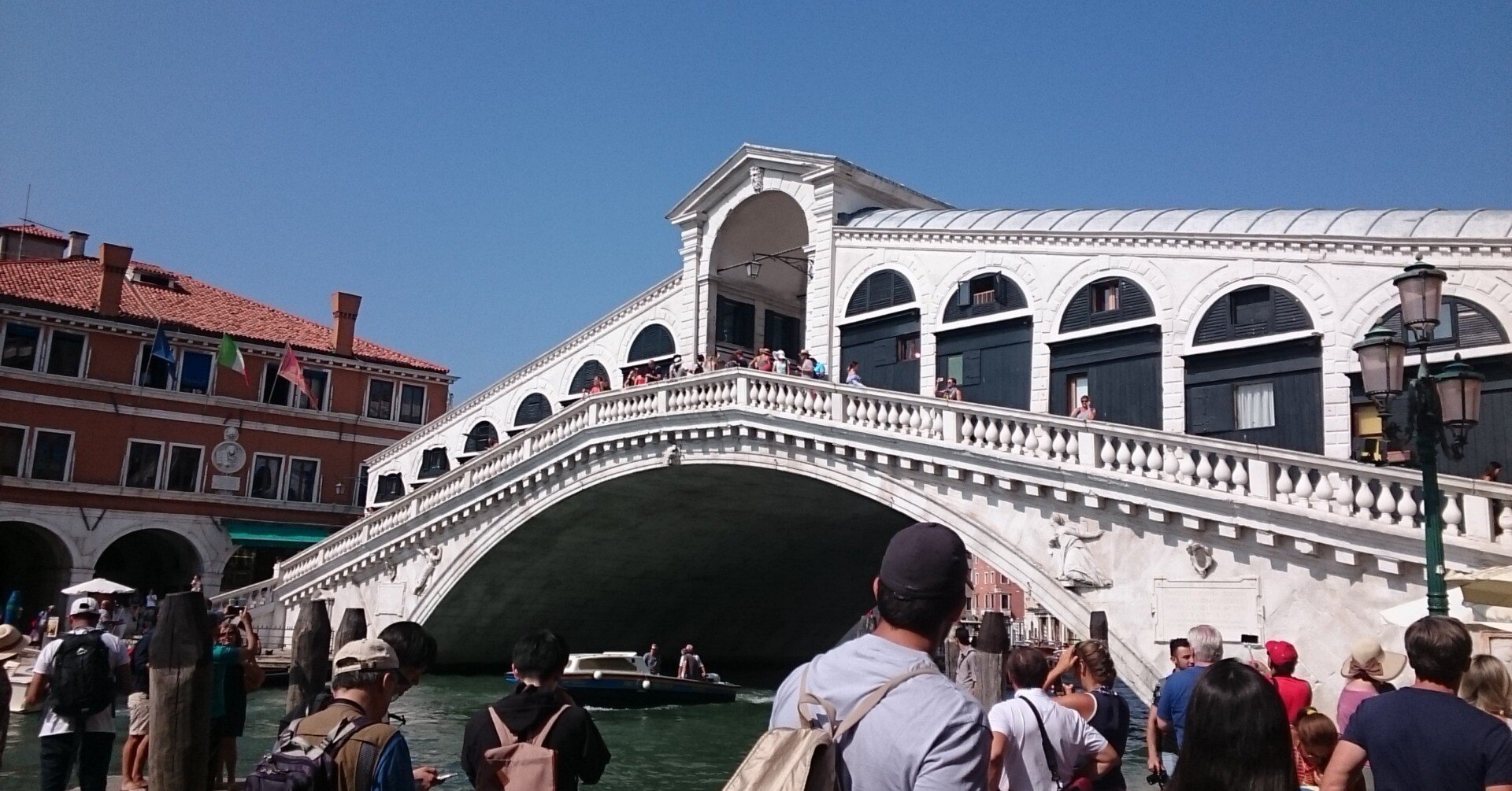 ベネチアの水上バス シニアのドキドキ海外旅行｜自由人のドキドキ旅行