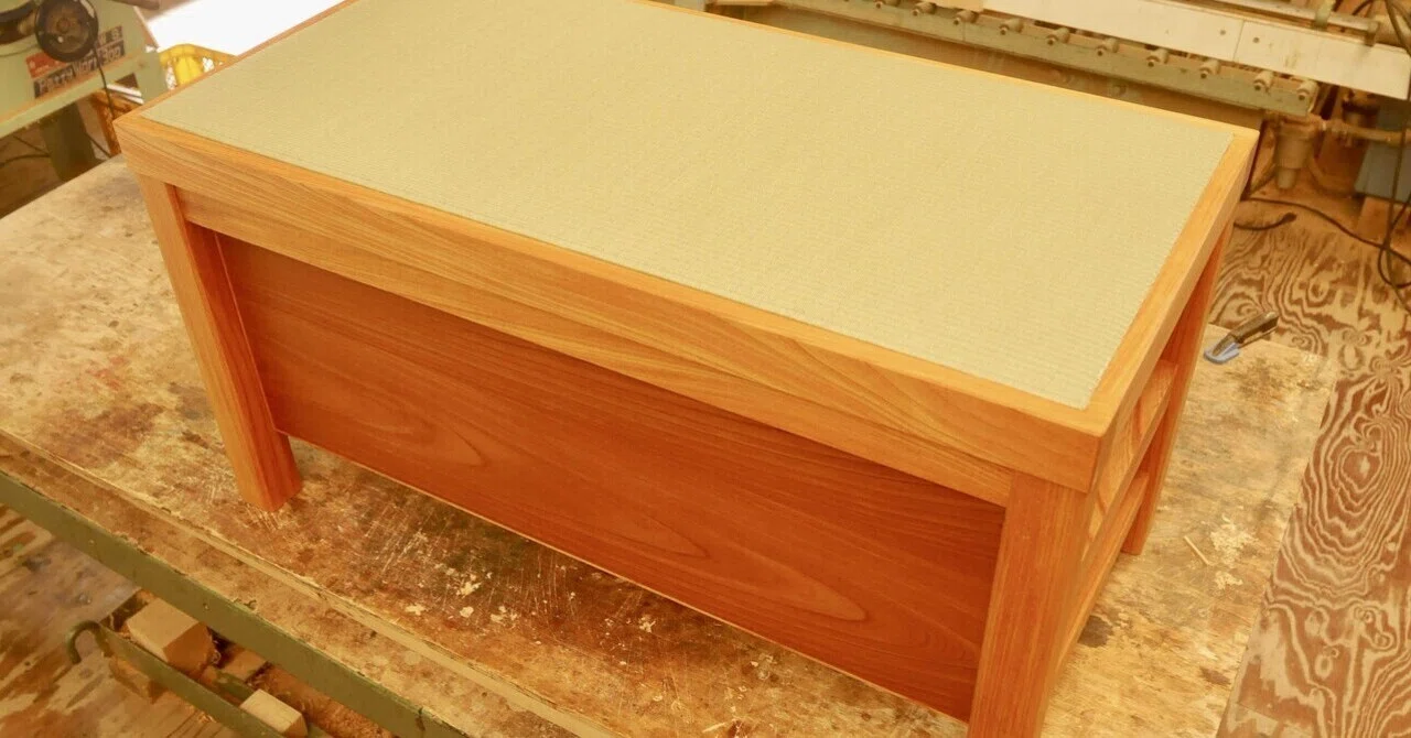 Bench for a temple entrance｜オーダー家具 かなもく