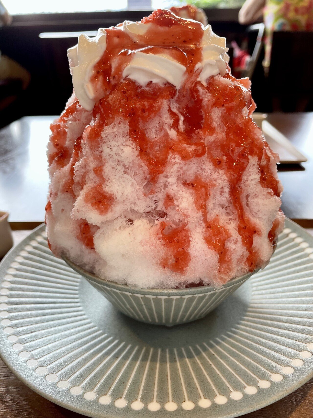 ささら屋 かき氷1500円。今まで食べたかき氷で1番かも。 立山の雪解け ささら屋 かき氷1500円。今まで食べたかき氷で1番かも。 立山の雪解け