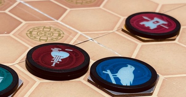 『War Chest』英語版の本体&拡張セット ボドゲ】War Chest（ウォー・チェスト）＆拡張：Nobility ｜年始
