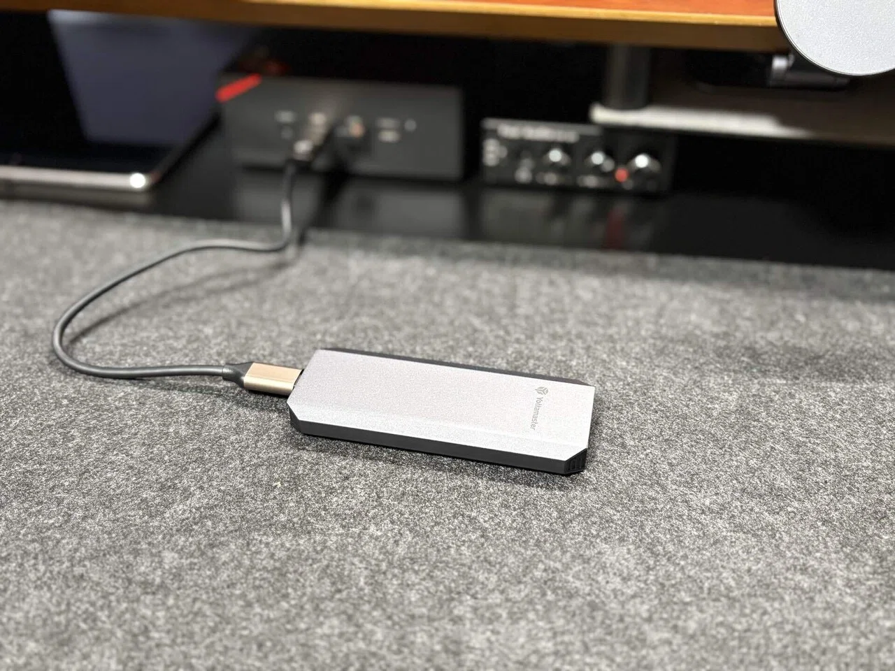 Yottamaster外付けSSD 1TB、最大460MB/s・USB-C/A Yottamaster外付けSSD 256GB、最大460MB/s・USB-C/A 2 in 1ケーブル