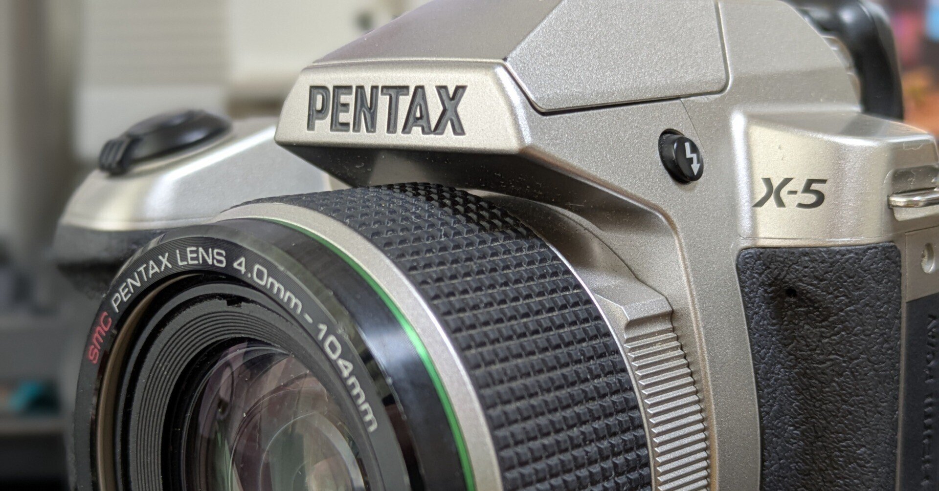 PENTAXペンタックス X-5 クラシックシルバー 単3型電池