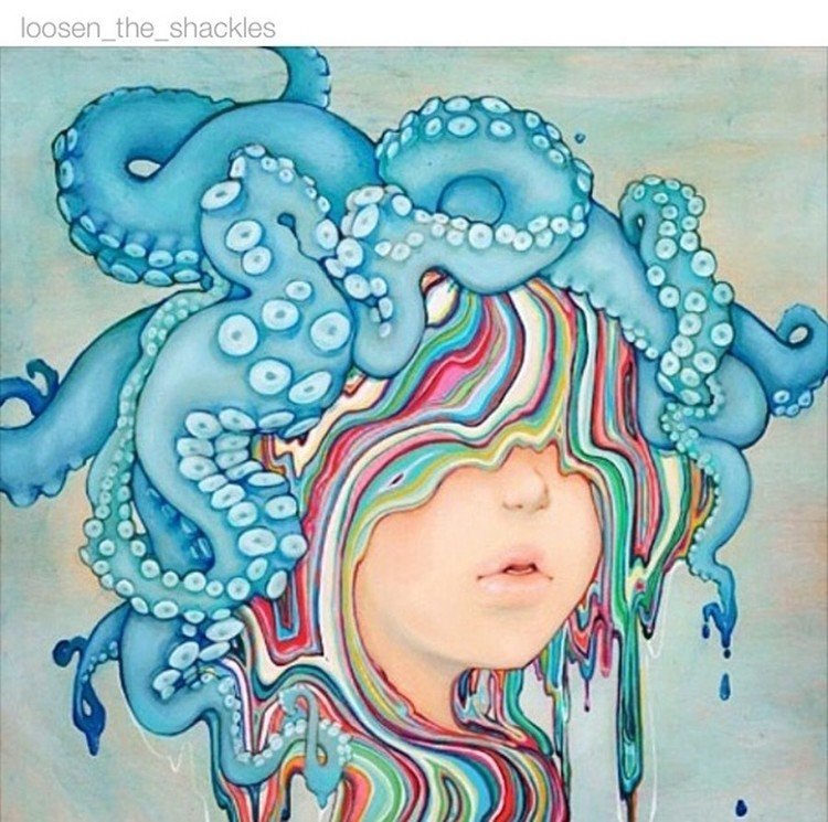 こちらのイラストは Instagram のフォロワーさん　( loosen_the_shacklesさん⇒ https://instagram.com/loosen_the_shackles/ )が私のフラクタル(2枚目)をイメージして描いて頂いたものになります！さっそく『青いタコガール』と命名しました(笑)