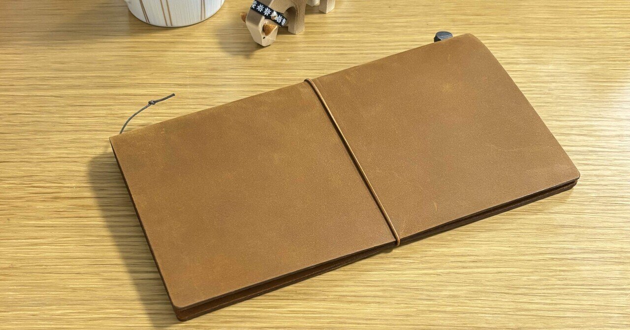 トラベラーズノート4冊目｜パスポート・スタバキャメル｜ガラ