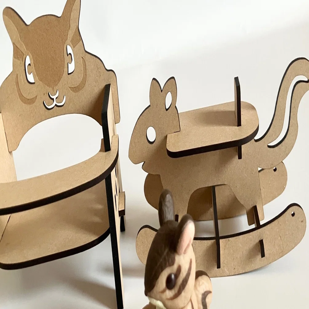 イベント】夢のミニチュア家具デザイン⁉︎歌工房さん原案でリスのミニ