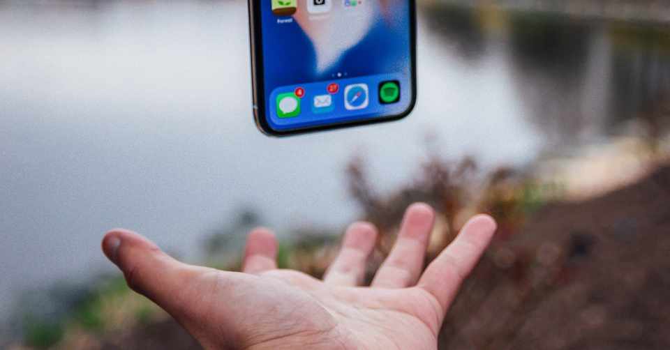 起きている間10割スマホを見続けていた僕がほぼスマホ依存症を直すデジタルデトックスの方法を教える カップルがセックスを話す ぬー しゅー Note