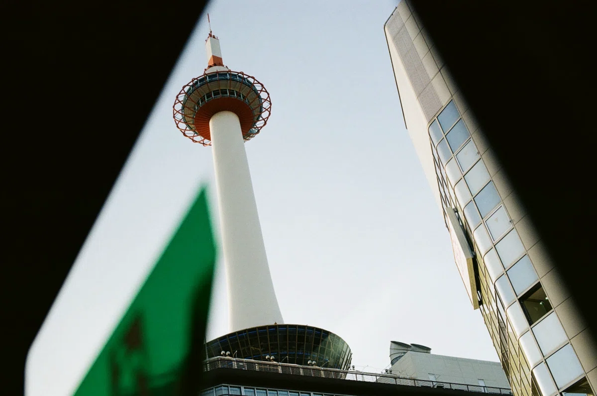 身につけて街に出かけたくなるパンケーキレンズ｜SMC PENTAX-M 40mm F2