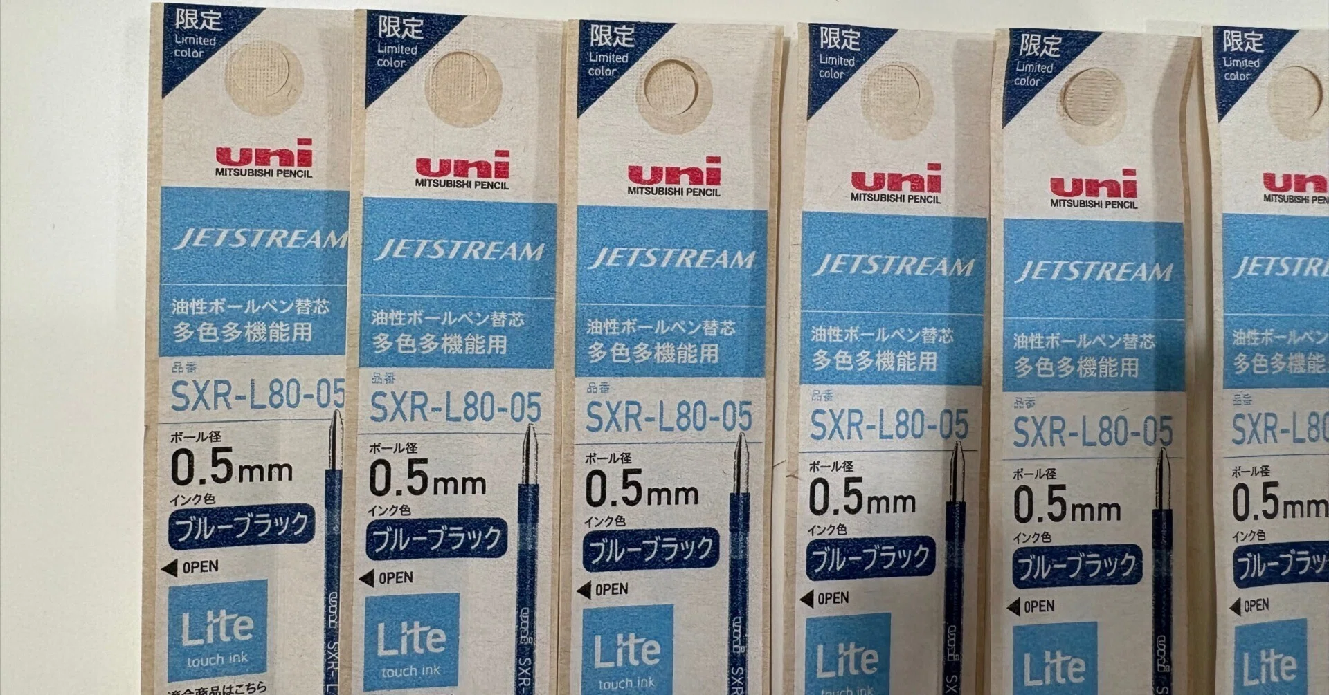 66 ジェットストリームライトタッチインクにブルーブラック色が登場
