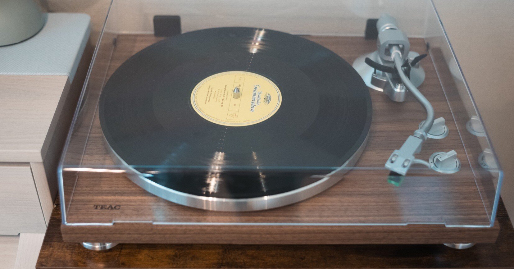 音まみれの世の中から、逃れたくて。レコードプレイヤー・TEAC TN