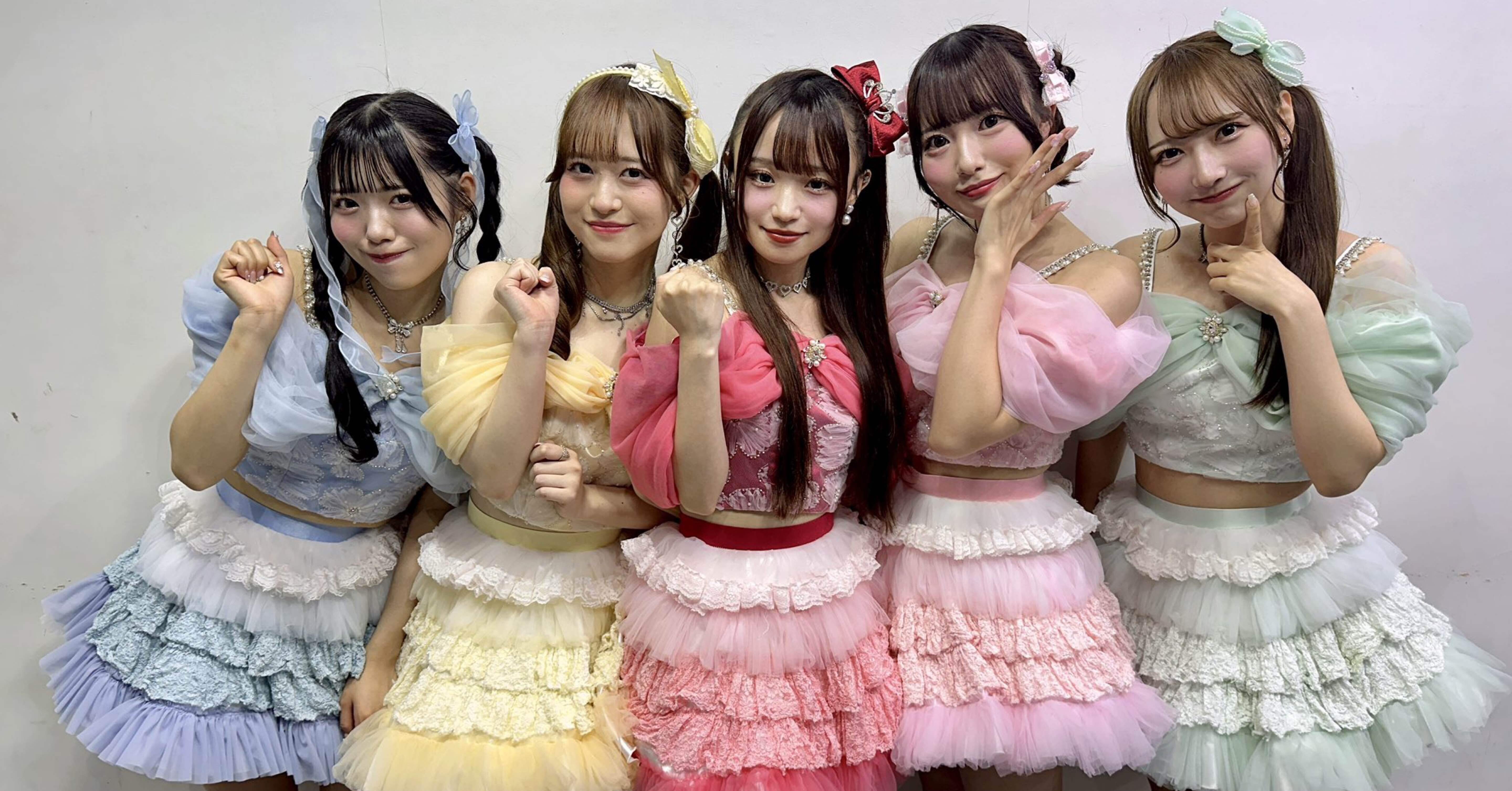 プロフ必読☆Lily-heart☆商品です♪ Lyrical Lily 4th LIVE - 宝物の1日 -」 アクリルスタンド – D4DJ