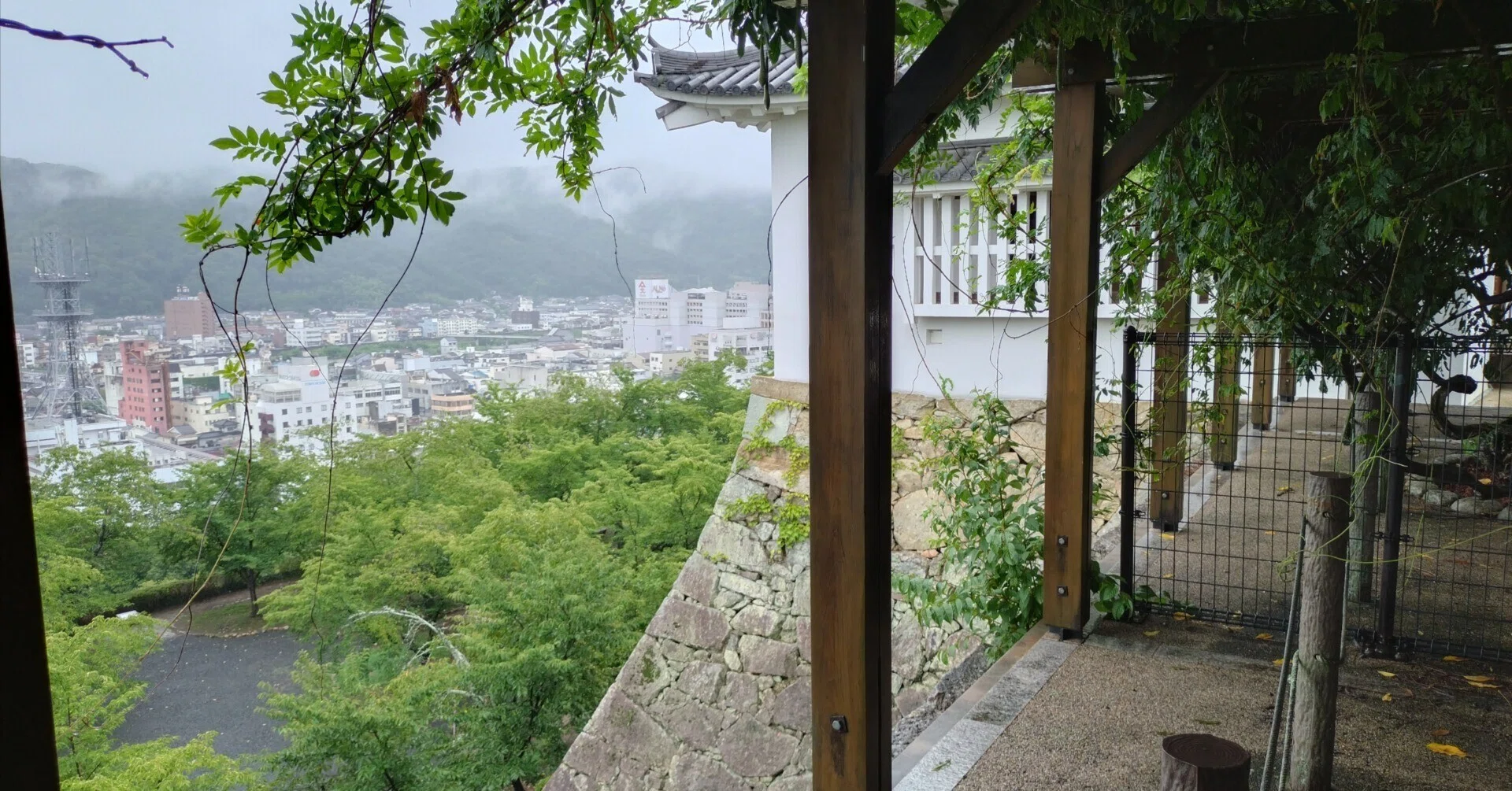 テッチャン大歓迎！十重二十重の防衛網を持つ津山城 と鉄道車庫を求め