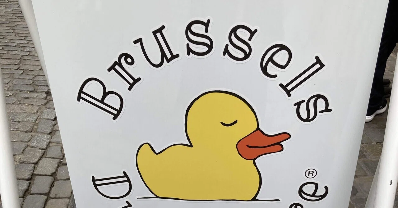 チョコレート型　アンティーク　ベルギー　フランス　ドナルド　ダック　アヒル ベルギー】Brussels Duck Store｜旅するあひる