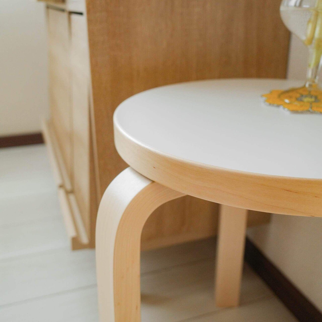 新品！スツール カリモク家具やアルテック好きな方へ。