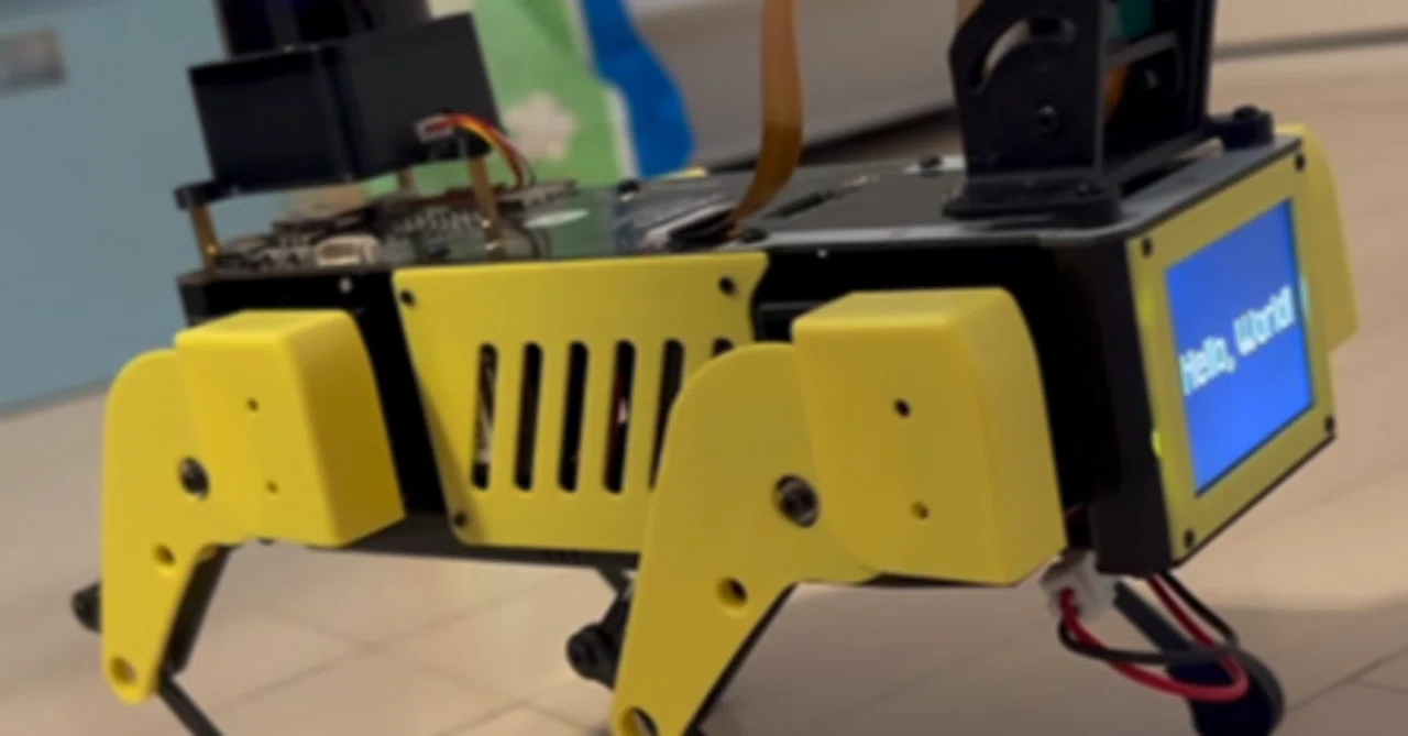 Mini Pupper 2(ミニぷぱ２) 四足歩行ロボット 四足歩行ロボット「Mini Pupper 2」を組み立てて動かしてみた！｜KMRJN