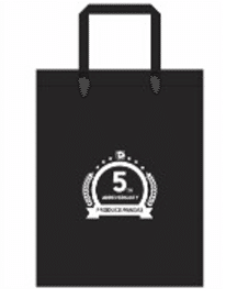 上野案内所で「熊猫堂 ProducePandas」のオフィシャルグッズを