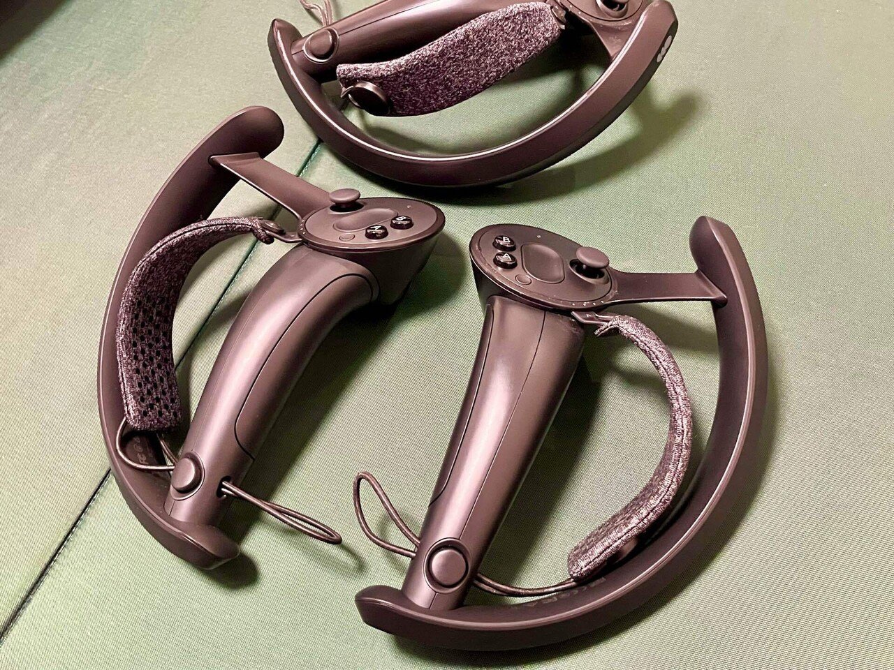 VALVE INDEX：なぜ今も選ばれる究極のVRなのか｜しげたもりお