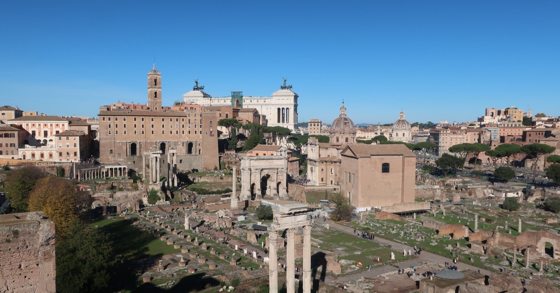 フォロ・ロマーノとパラティーノの丘、見どころ満載の古代ローマの絶景