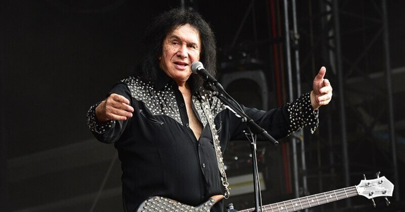 伝説的バンドKISSのジーン・シモンズ、75歳の意外なセカンドキャリア