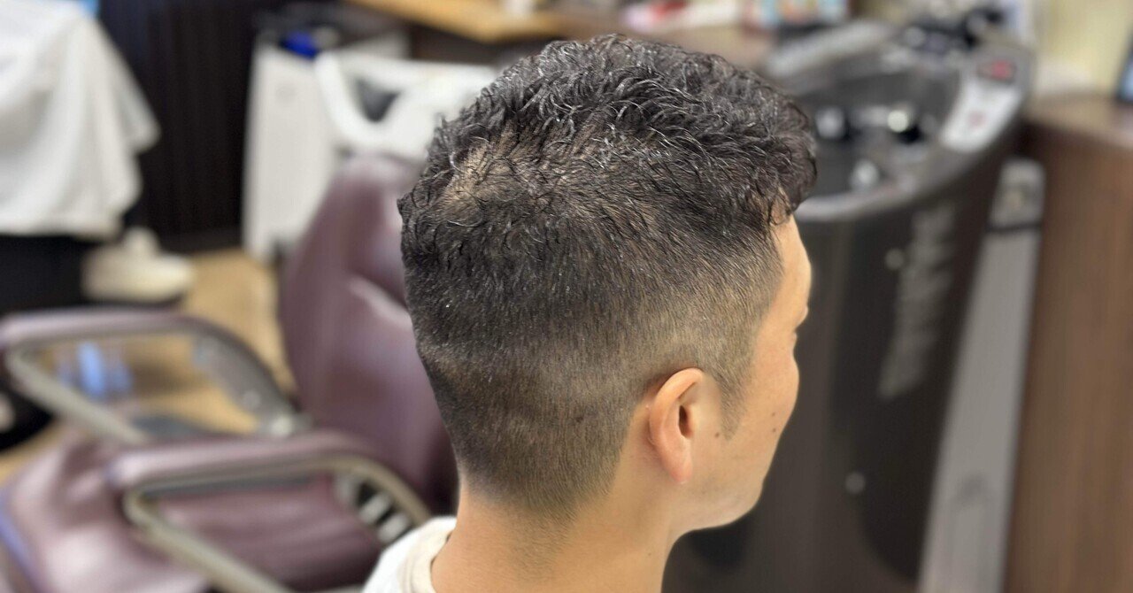 アイロン パーマ 理容師、美容師× ２本 アイロンパーマ【iパーマ】丸アイロンでしっかりかかりました