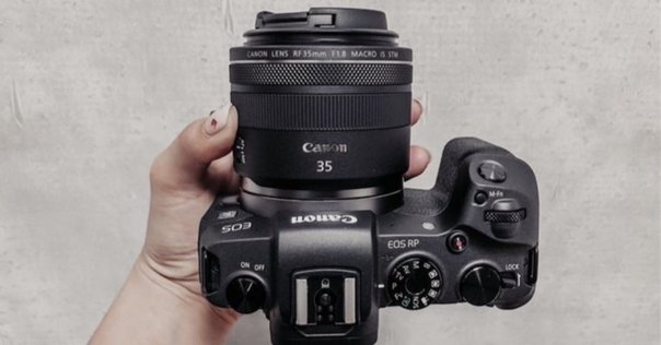 手ぶれ補正レンズ/一眼レフカメラ/Canon EF 75-300mm IS Amazon.co.jp: キャノンEF 75-300mm f/4-5.6 III 望遠ズーム