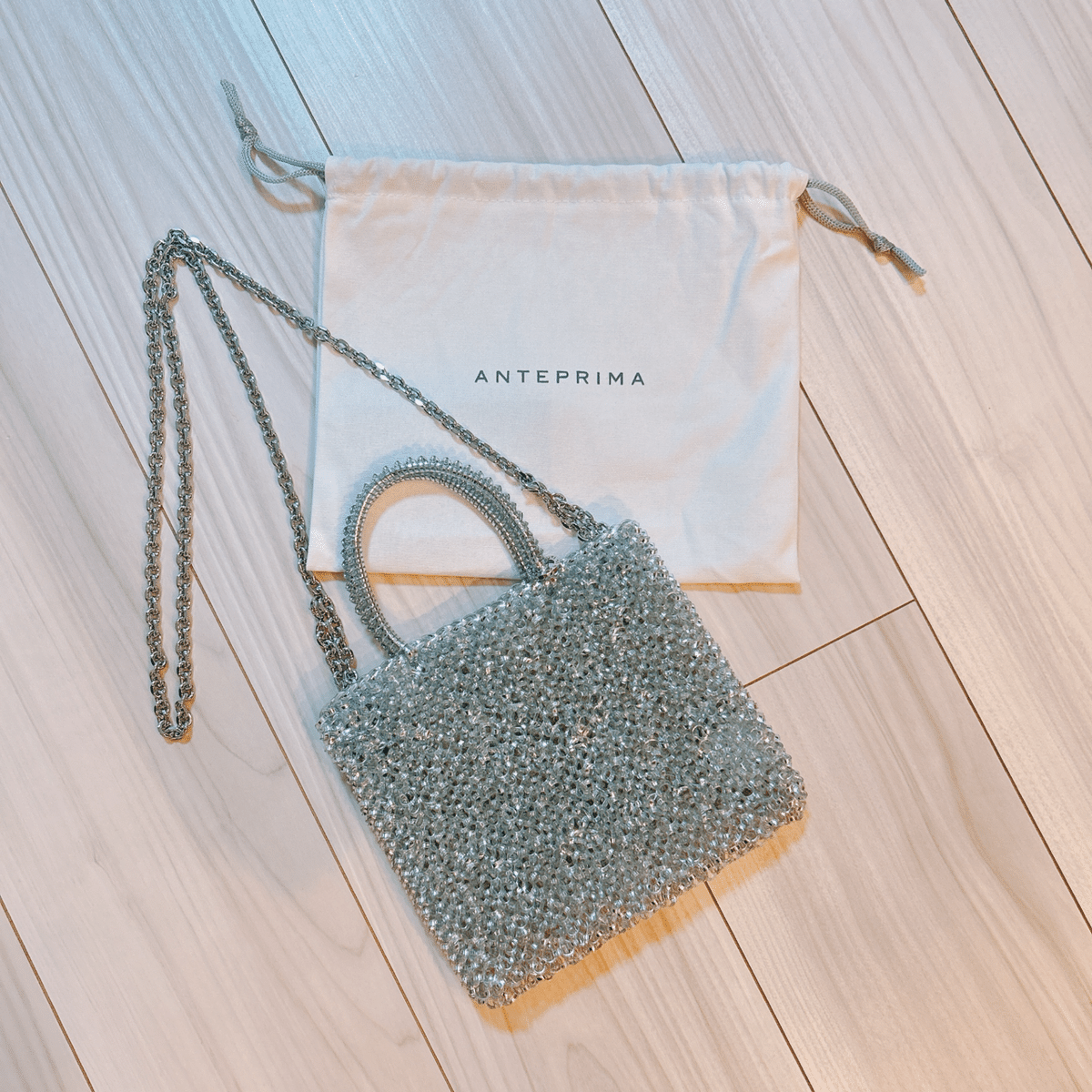 夏はワンポイントほしいじゃない？ | 【ANTEPRIMA】 | キラキラバッグ
