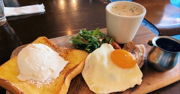 金魚？ 鯉？彫刻デザイン 木製硯箱 楕円形 金魚？ 鯉？彫刻デザイン 木製硯箱 形