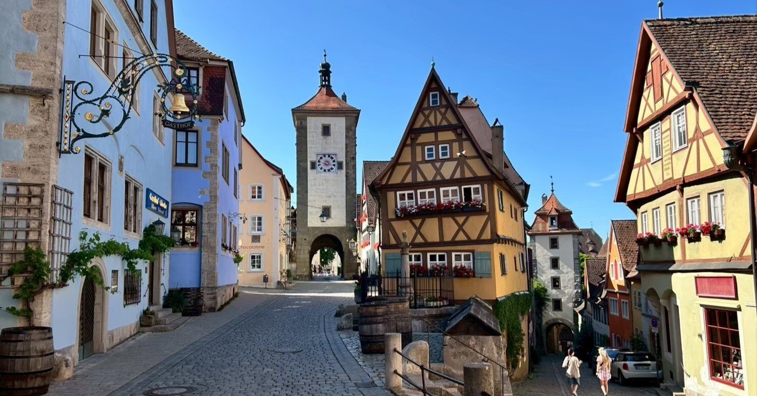 ローテンブルクの街並みのお皿 cf545815331ef2a1302e5bc49bd99d