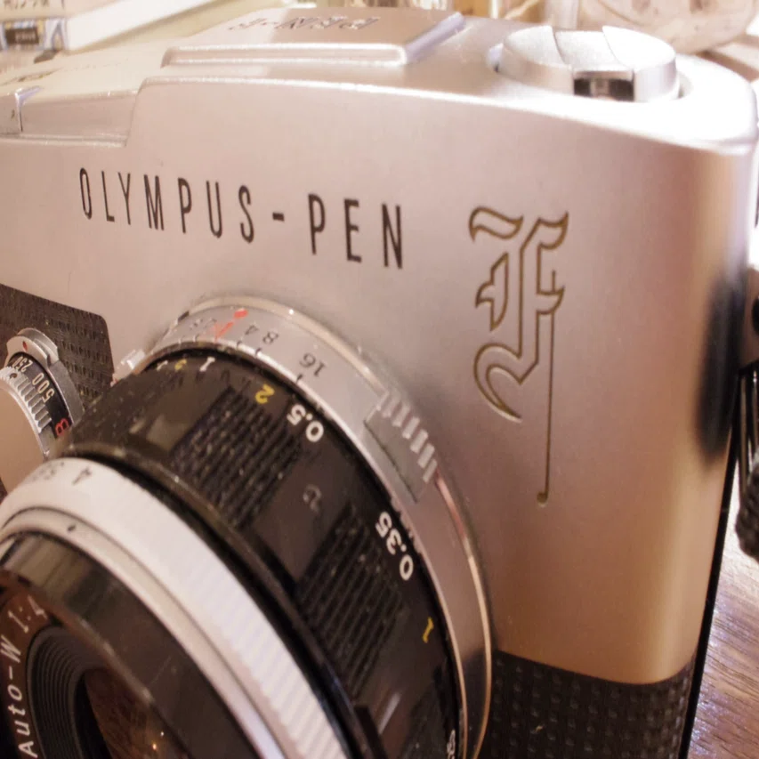 初号機の良さ OLYMPUS PEN F ｜おしゃま