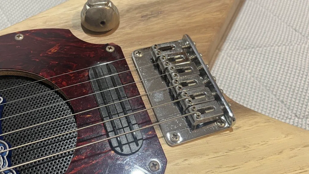 ジャンクギター遊び】Pignose PGG-100 V-shape Mod.(その③仮組み