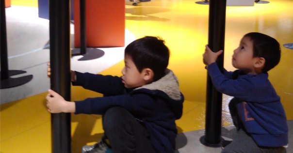 子どもの遊びは魔法の授業」から学ぶ