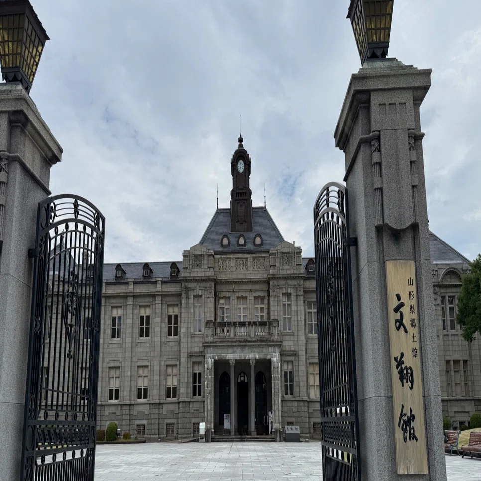 山形『文翔館』にて👀 作品名:「山形市街図」作家名:高橋由一。 ※「鮭