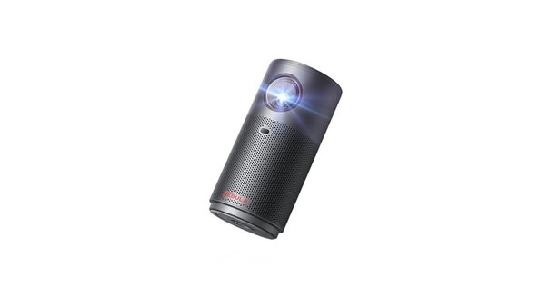 プロジェクター兼スピーカー「Nebula Capsule II」による映画館