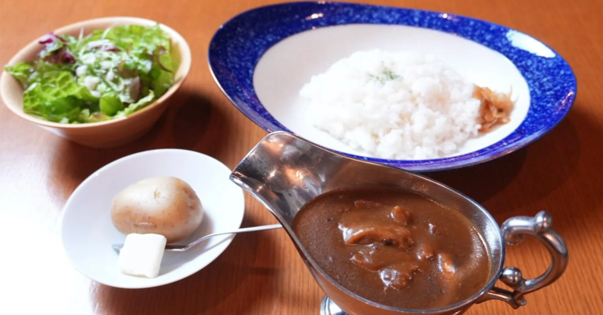 京 大 総長 カレー
