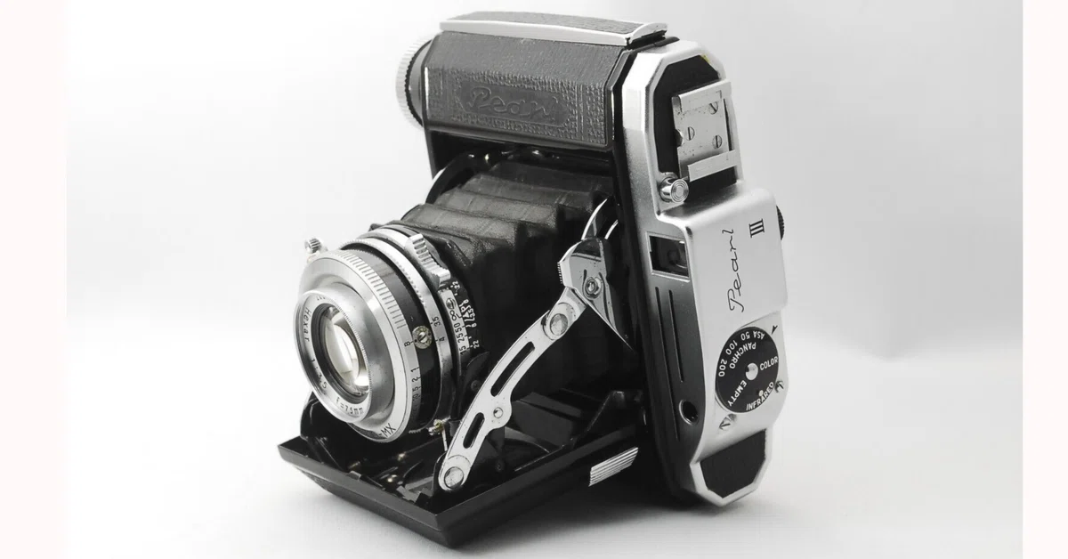 Konica Perl iiiの分解｜フィルムカメラ修理のアクアカメラ