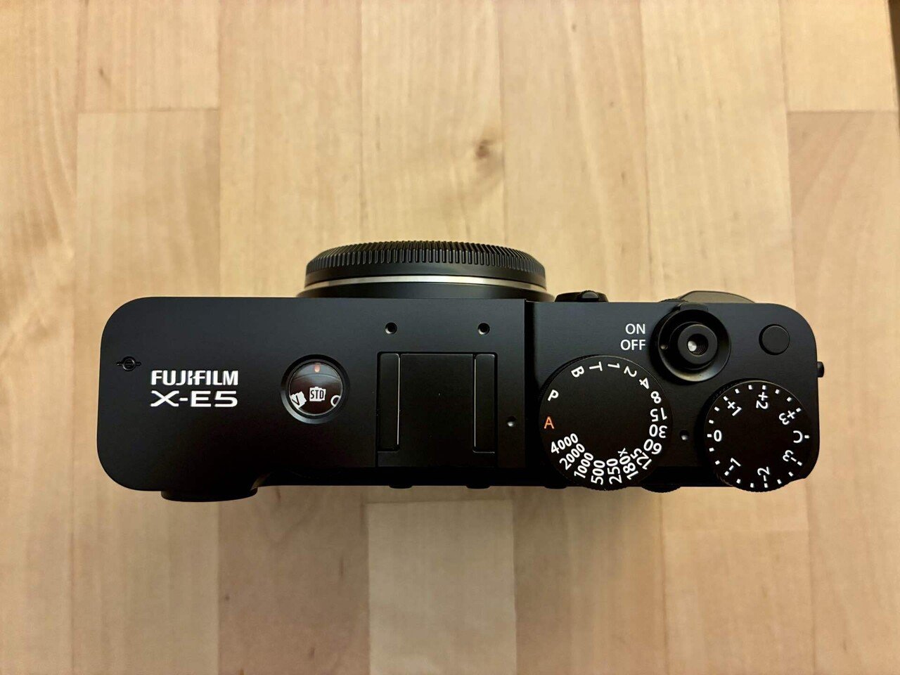 カメラ】自分らしい撮影スタイル模索中 | 第20回 Fujifilm X-E5開封の